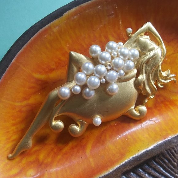 JJ Jonette Bathing Beauty Bubble Bath  Brooch Faux Pearls Bubbles Vintage - Picture 5 of 12